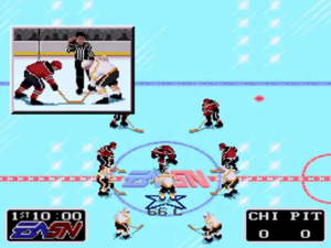 Tältä näytti jääkiekko, kun Jaromir Jagr aloitti NHL-uransa kauan ennen kansainvälisten turnausten perinnettä. Jagr kuvassa oikealla Penguinsin paidassa. Aloitukseen otteluassa Chicagoa vastaan valmistautuvat ketjukaverit Mario Lemieux sekä Mike Needham.